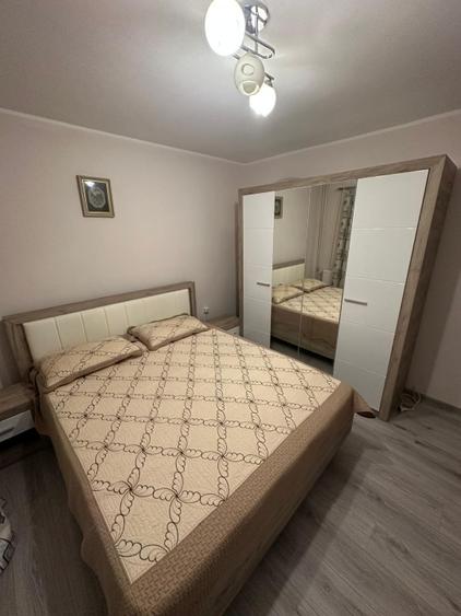 Inchiriez apartament 2 camere Brazda et. 2 - 5