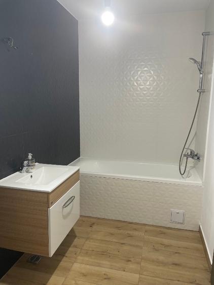 Apartament cu 2 camere semidecomandat în Nord