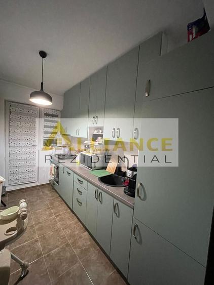 Apartament cu 2 camere decomandat, mobilat în Metalurgiei