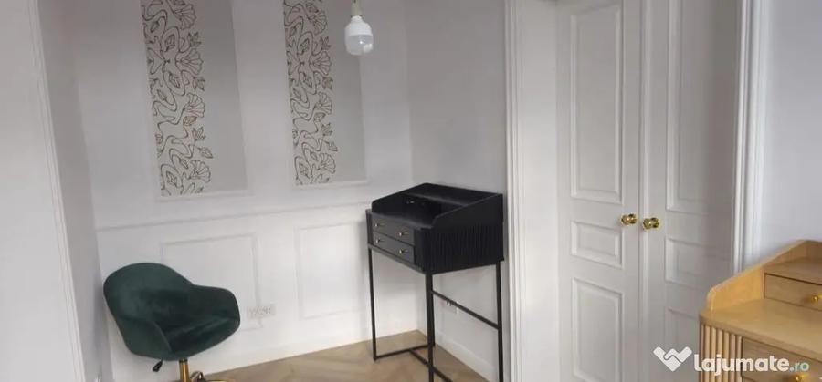 Casă cu 2 camere cu Teren 200 Mp în Central