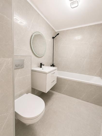 Apartament cu 2 camere decomandat în P-ța Alba Iulia