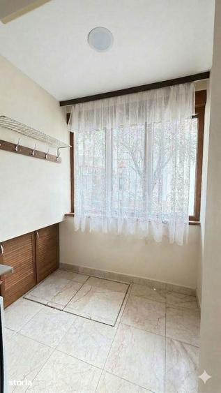 Casă cu 5 camere cu Teren 150 Mp în Ultracentral