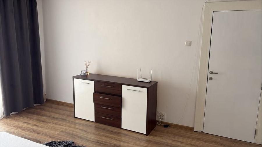 Garsonieră decomandată în Răcădău