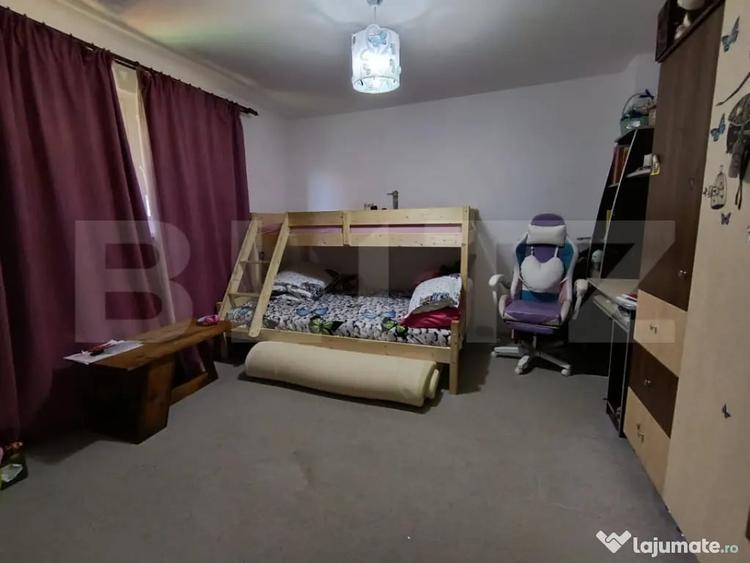 Casă cu 3 camere cu Teren 300 Mp în Central