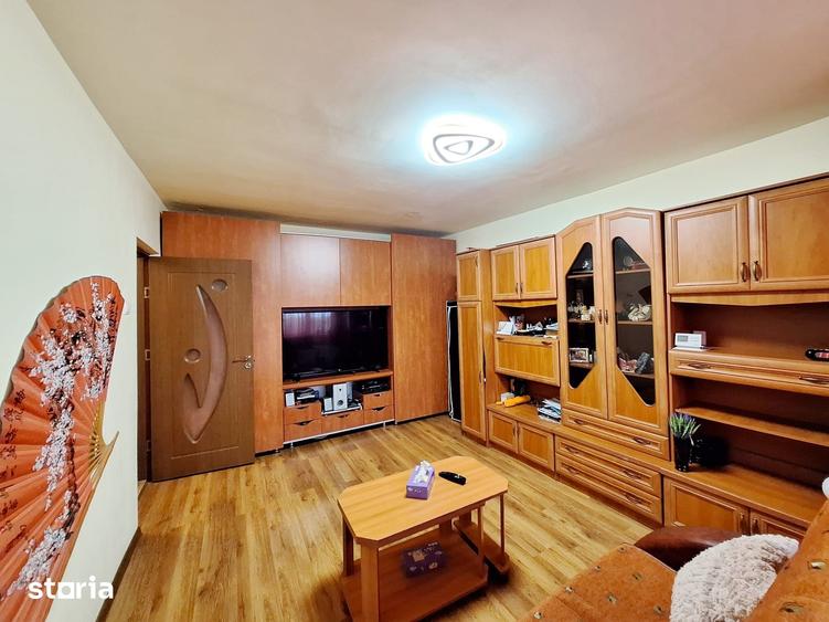 Apartament cu 2 camere decomandat în Mioriței