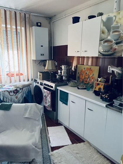 Apartament cu 2 camere decomandat în Micro 14