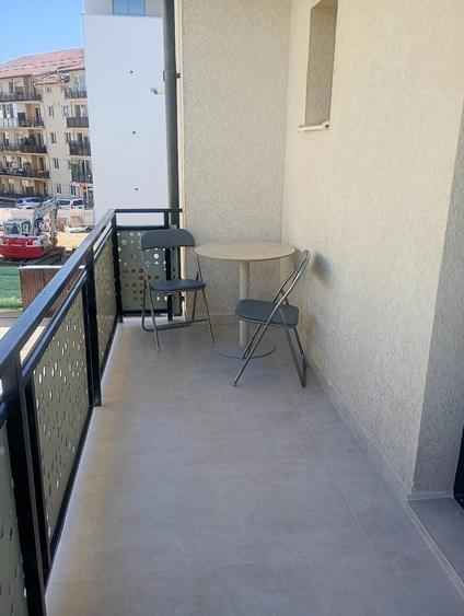 Apartament cu 2 camere decomandat în Florești