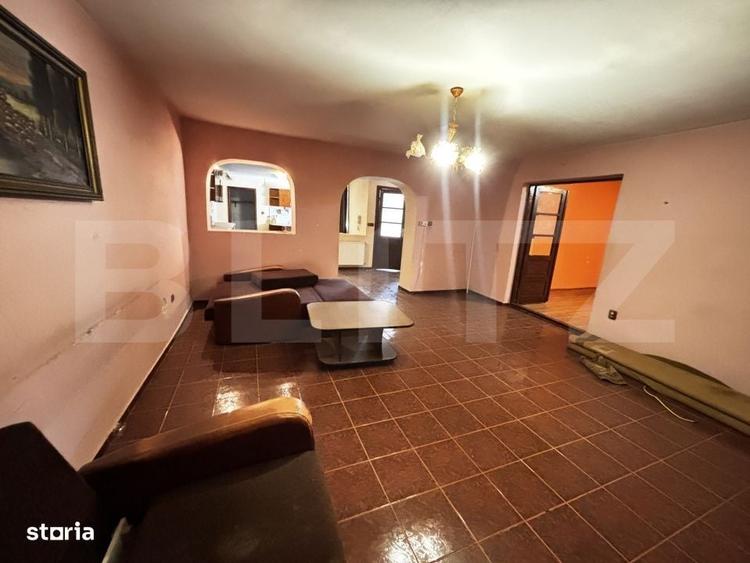 Casă cu 3 camere în Central