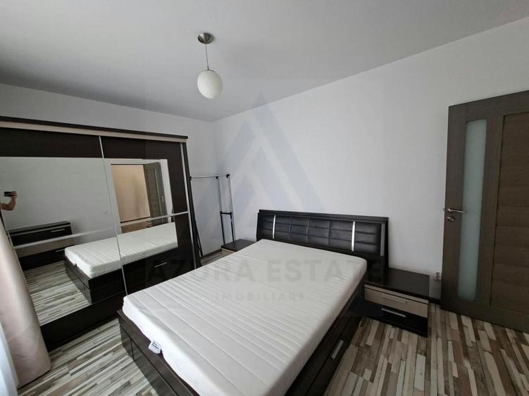 Apartament cu 3 camere decomandat, mobilat în Exterior Sud