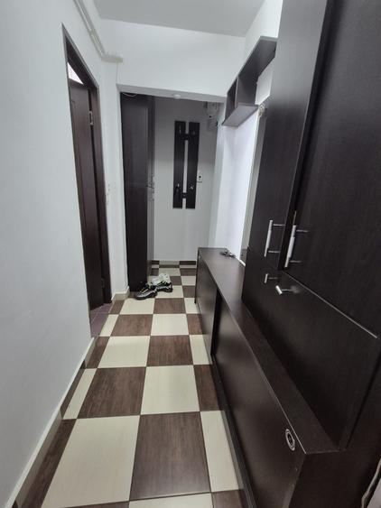 Inchiriez apartament Trivale - 2