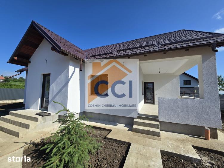 Casă cu 3 camere cu Teren 590 Mp în Sărata