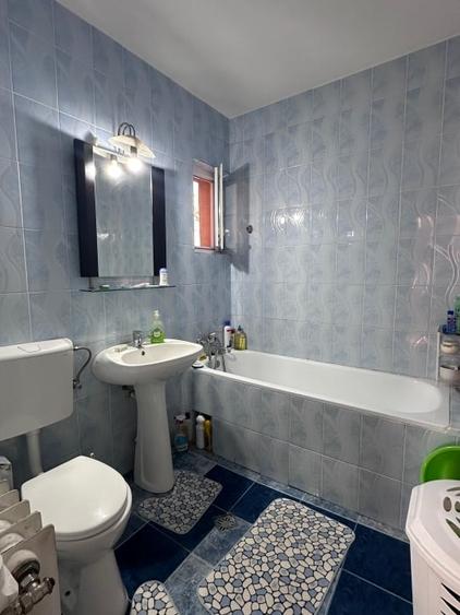 Casă individuală cu 4 camere cu Canalizare în Gilău