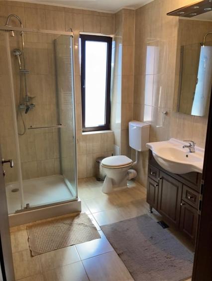 Duplex cu 6 camere cu Canalizare în Simion Bărnuțiu