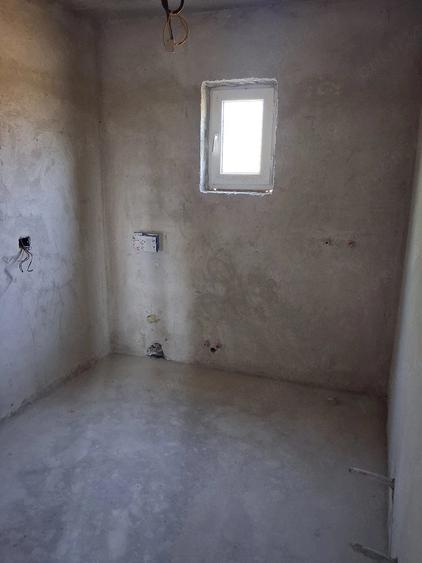 casa cu masarda si garaj - 2