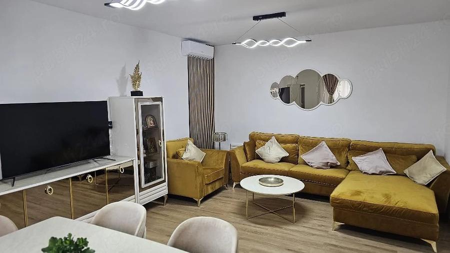 Casă cu 5 camere cu Teren 300 Mp în Central