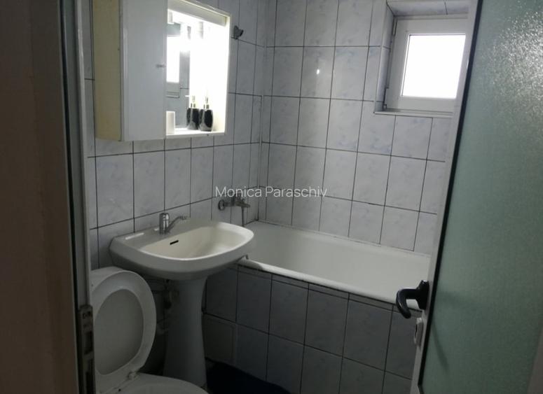 Apartament cu 3 camere in Dacia
