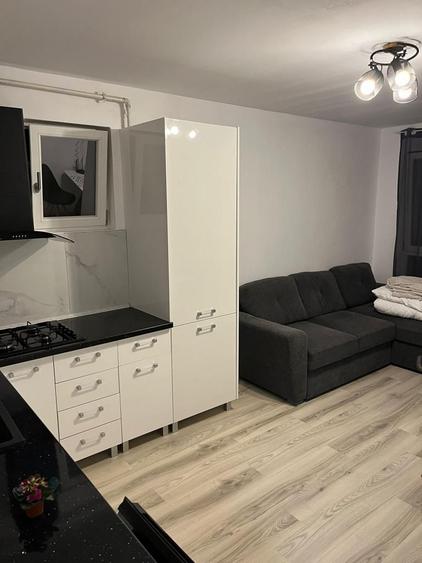 Apartament cu 2 camere, mobilat în Sânpetru