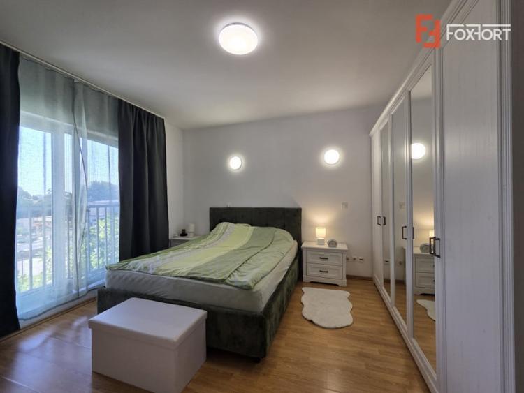 Apartament cu 2 camere decomandat în Subcetate