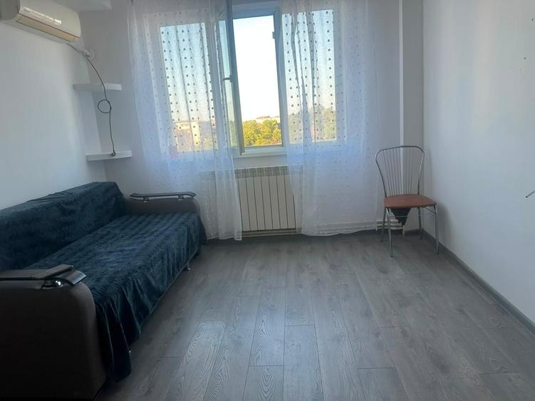Apartament cu 2 camere decomandat în Exterior Vest