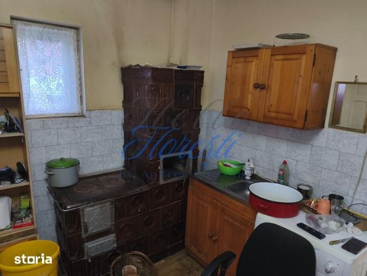 Casă cu 2 camere cu Teren 1542 Mp în Gilău