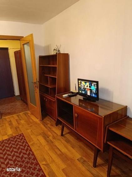 Garsonieră în Titan