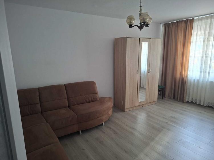 Apartament cu 2 camere decomandat în Șușani