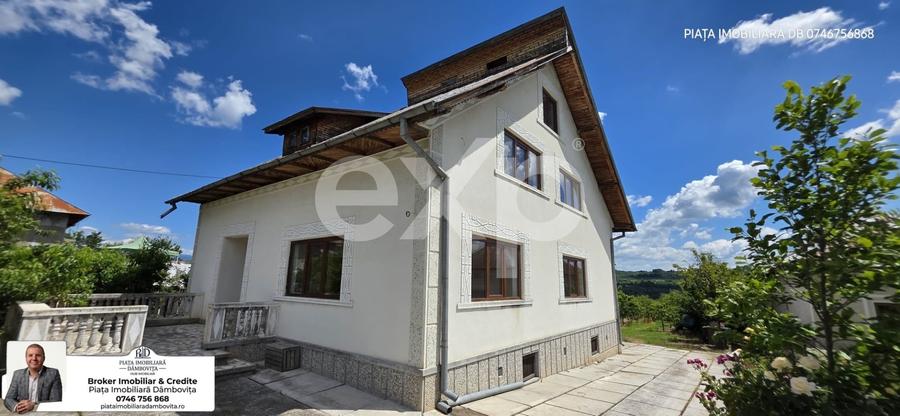 Casă individuală cu 6 camere cu Teren 5753 Mp în Cândești-Vale
