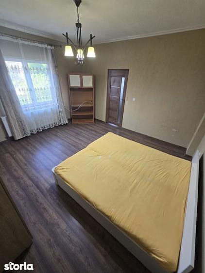 Apartament cu 3 camere în Burdea
