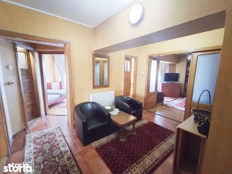 Apartament cu 3 camere decomandat în 1 Mai