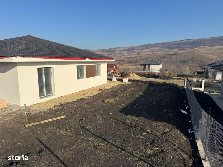 Casă cu 4 camere cu Teren 650 Mp în Baciu