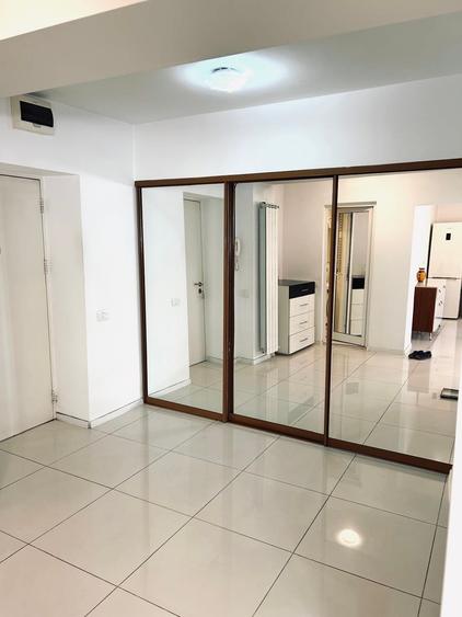 Apartament cu 2 camere decomandat în P-ța Unirii