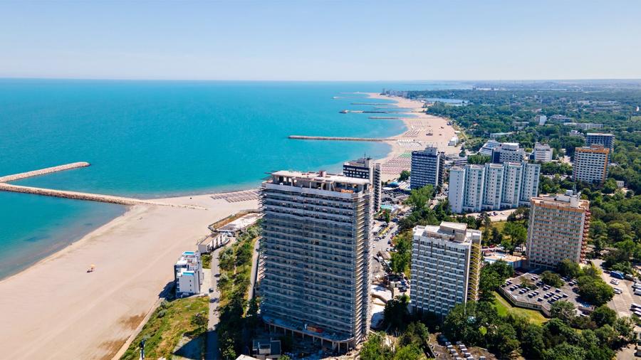Apartament cu 2 camere decomandat în Olimp