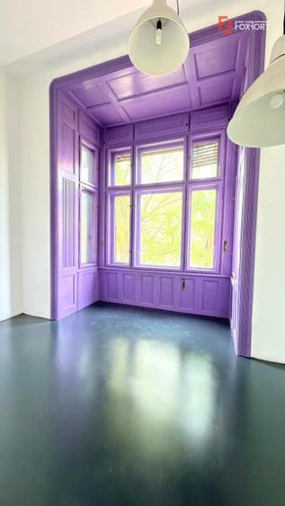 Apartament cu 4 camere decomandat în Central