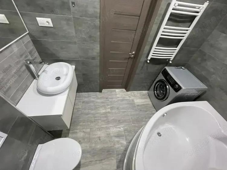 Garsonieră decomandată în Județean