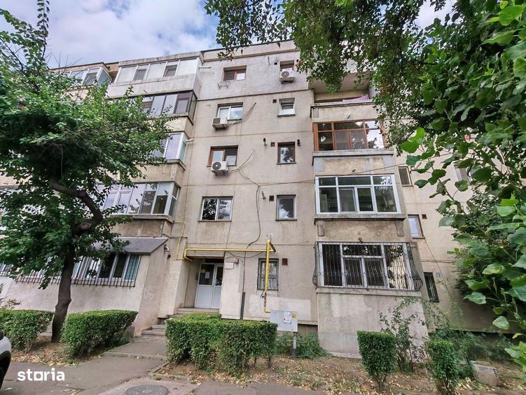 Garsonieră decomandată, mobilată în Central