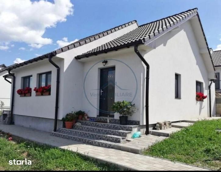 Casă cu 3 camere cu Teren 500 Mp în Central