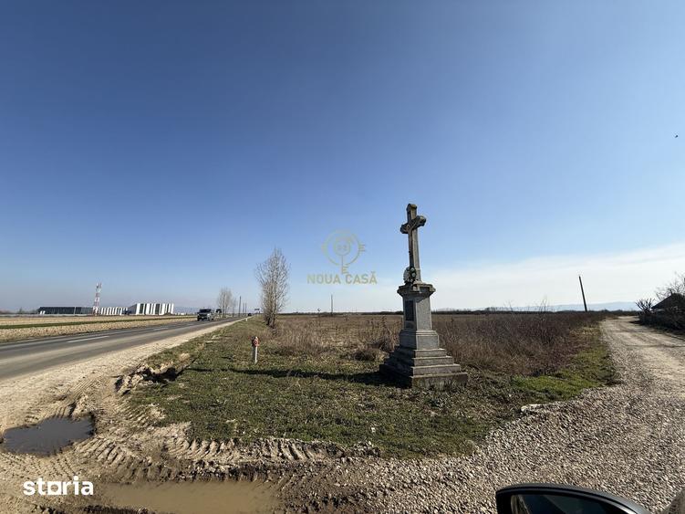 TEREN 14 300 MP CU FRONT 153 M LA DN ,LANGA UAC MEDIESU AURIT - 5