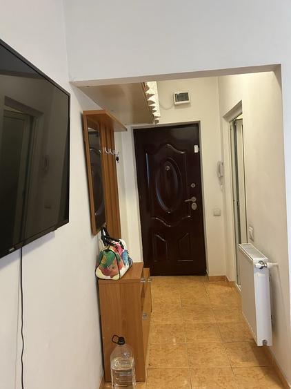 Garsonieră semidecomandată în Giurgiului