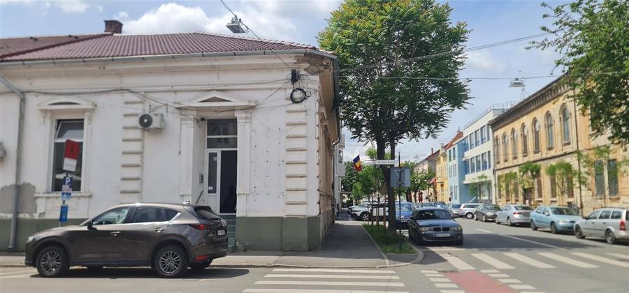 Spațiu comercial, de 80 mp, în Ultracentral