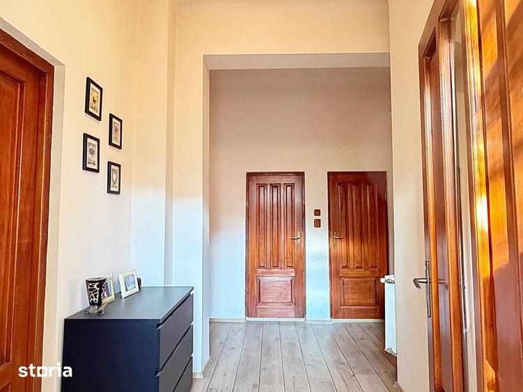 Casa ultracentral singura in curte | Podul Centenarului - 8