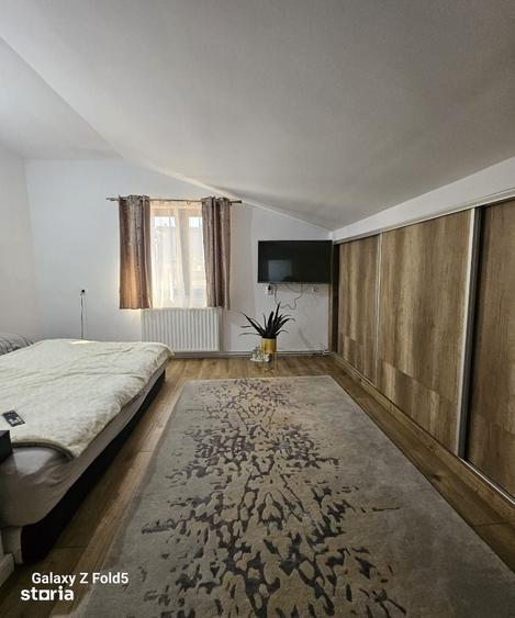 Casă cu 4 camere decomandat cu Teren 40 Mp în Calea Clujului