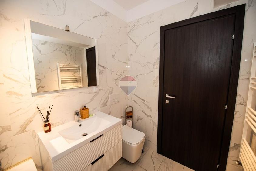 Apartament cu 3 camere decomandat, mobilat în Pipera