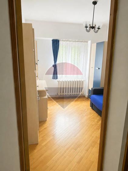 Apartament cu 3 camere decomandat în Păcurari