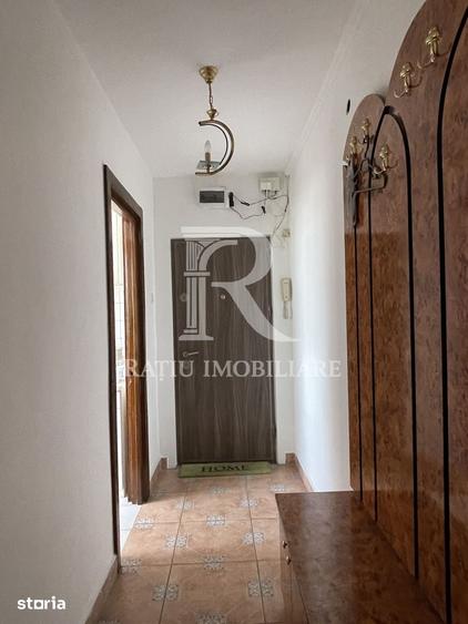 Apartament cu 4 camere în Rogerius