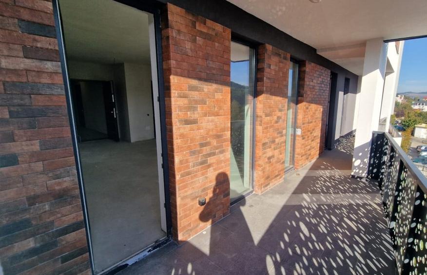 Apartament cu 2 camere, 54 mp si terasa de 75 mp, zona Vivo - 10