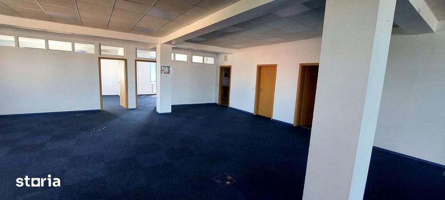 Spațiu comercial, de 240 mp, în Calea Dumbrăvii