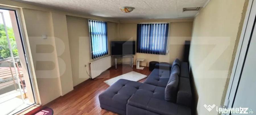 Spațiu comercial, de 99 mp, în Răzvad