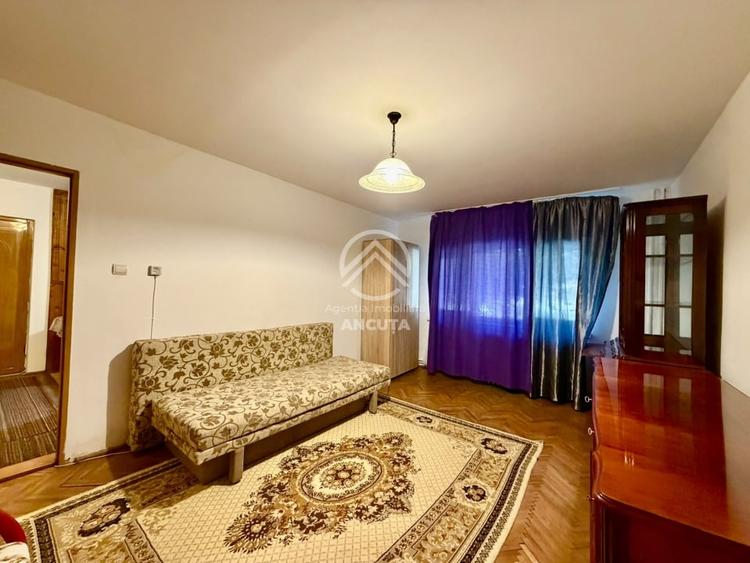 Apartament cu 3 camere decomandat în Gheorgheni