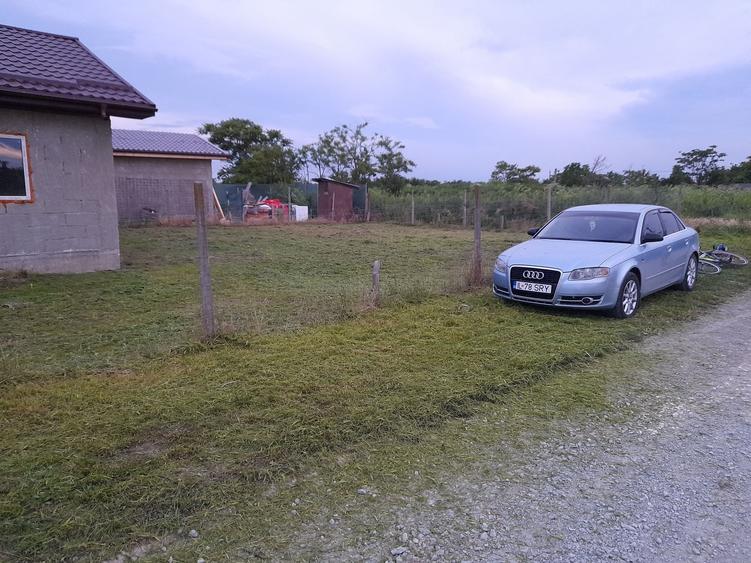 Casă cu 3 camere în Stejaru