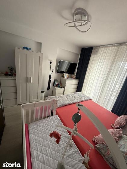 Apartament cu 3 camere decomandat în Chiajna
